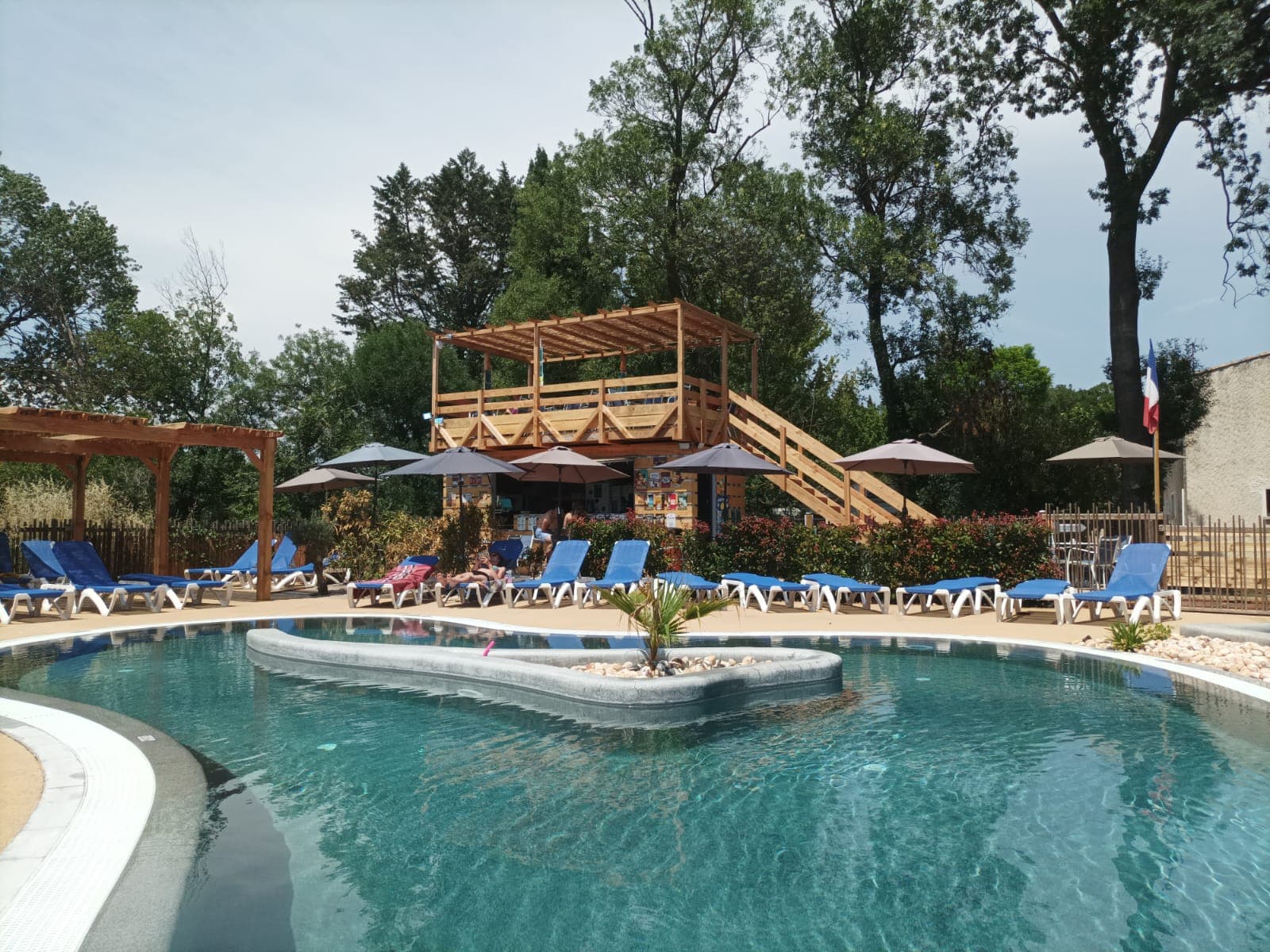 A scenery from Flower Camping du Moulin des Iscles