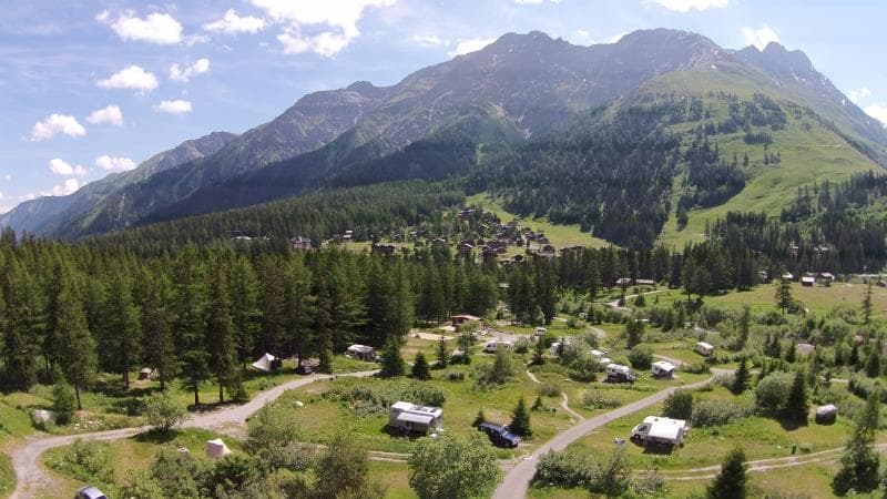 A scenery from Camping des Glaciers