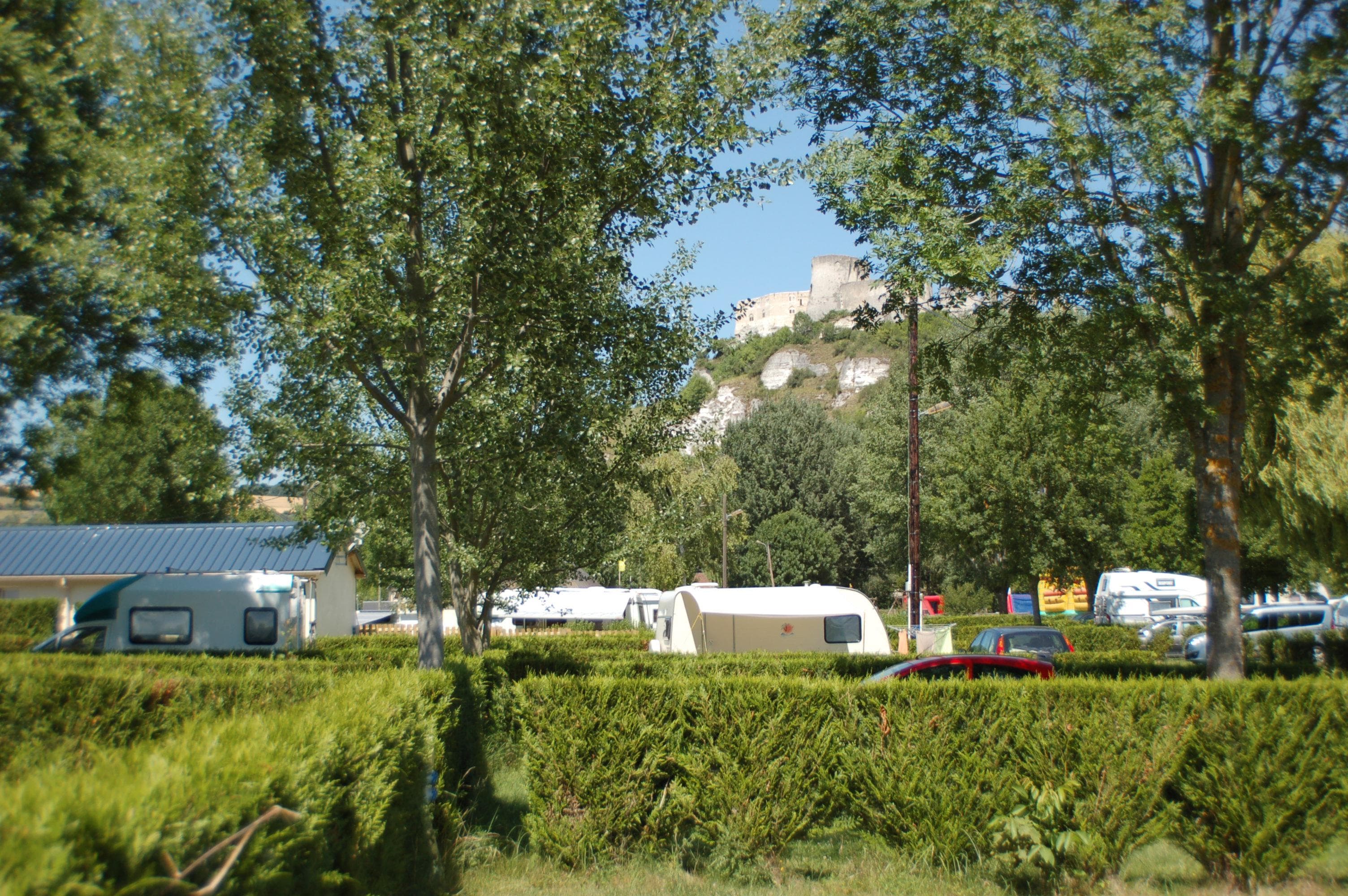 A scenery from Flower Camping l'Ile des Trois Rois