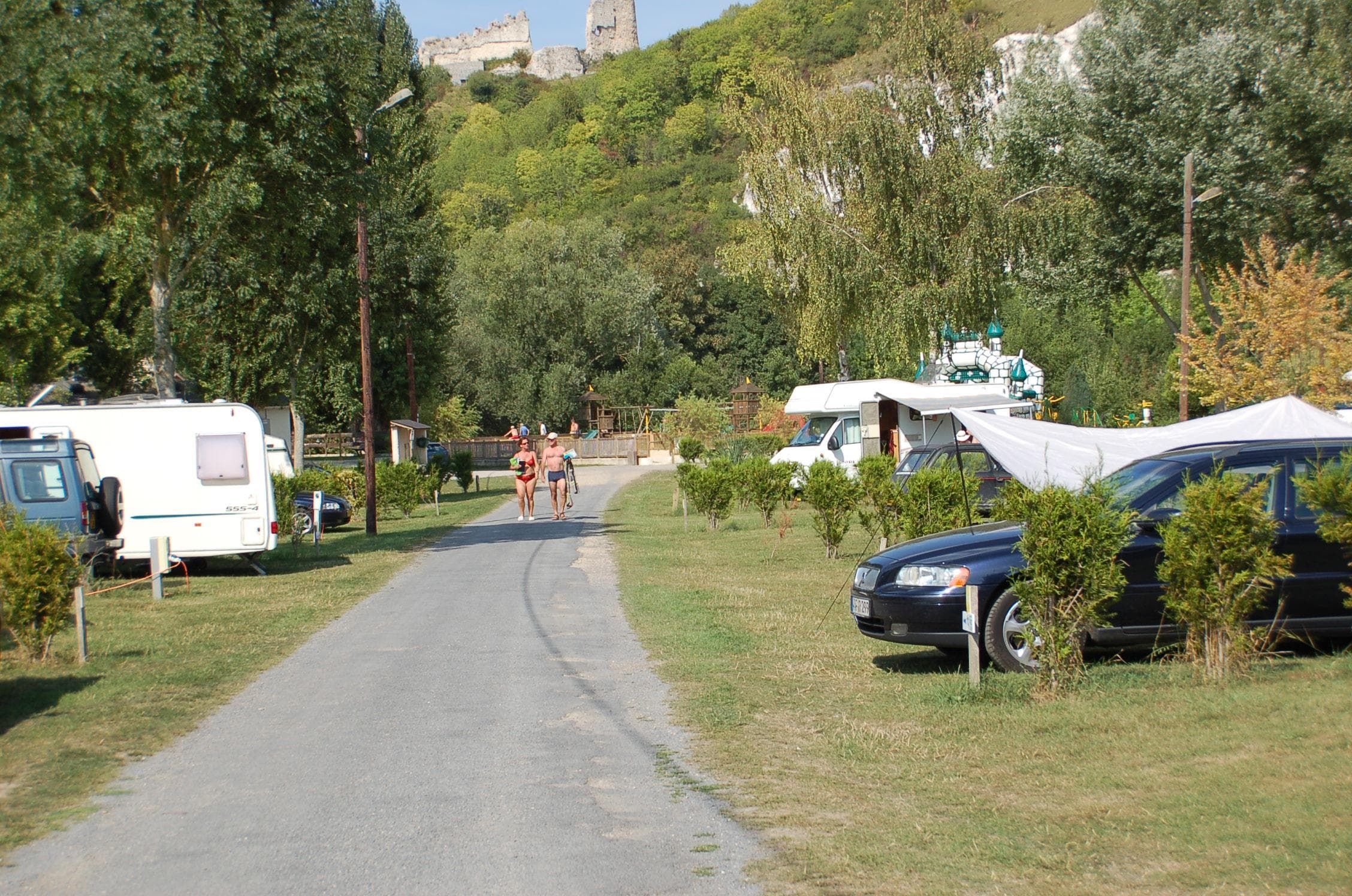 A scenery from Flower Camping l'Ile des Trois Rois