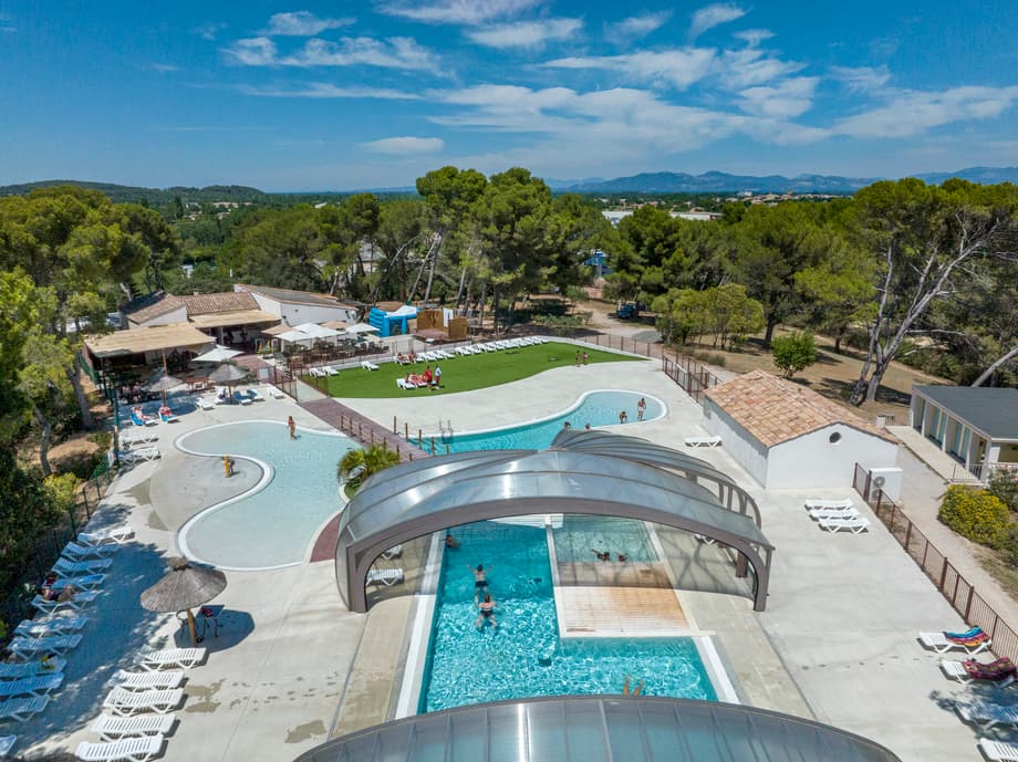 A scenery from OLD - Camping Avignon Parc