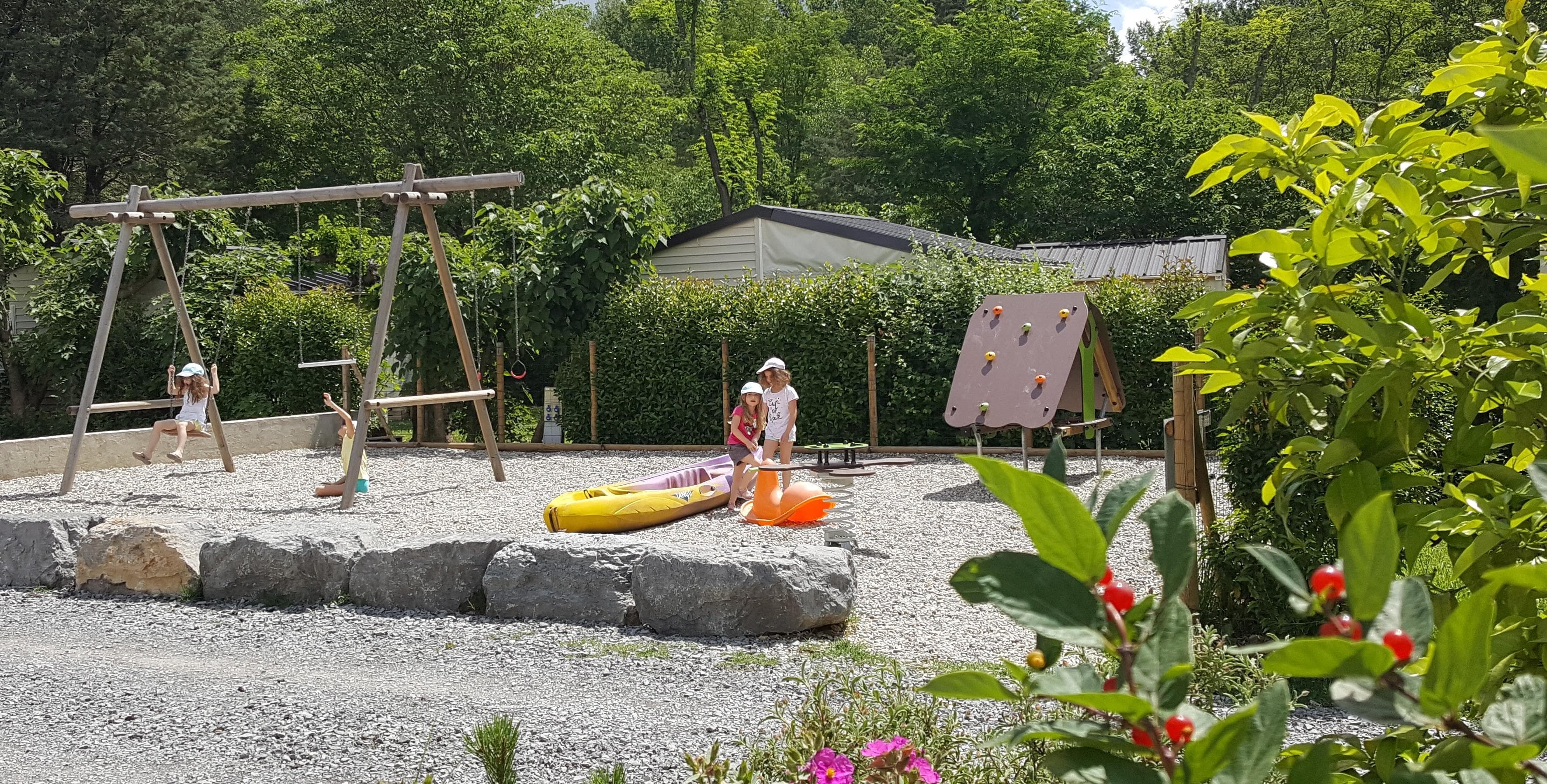 A scenery from Camping Le Coin Charmant