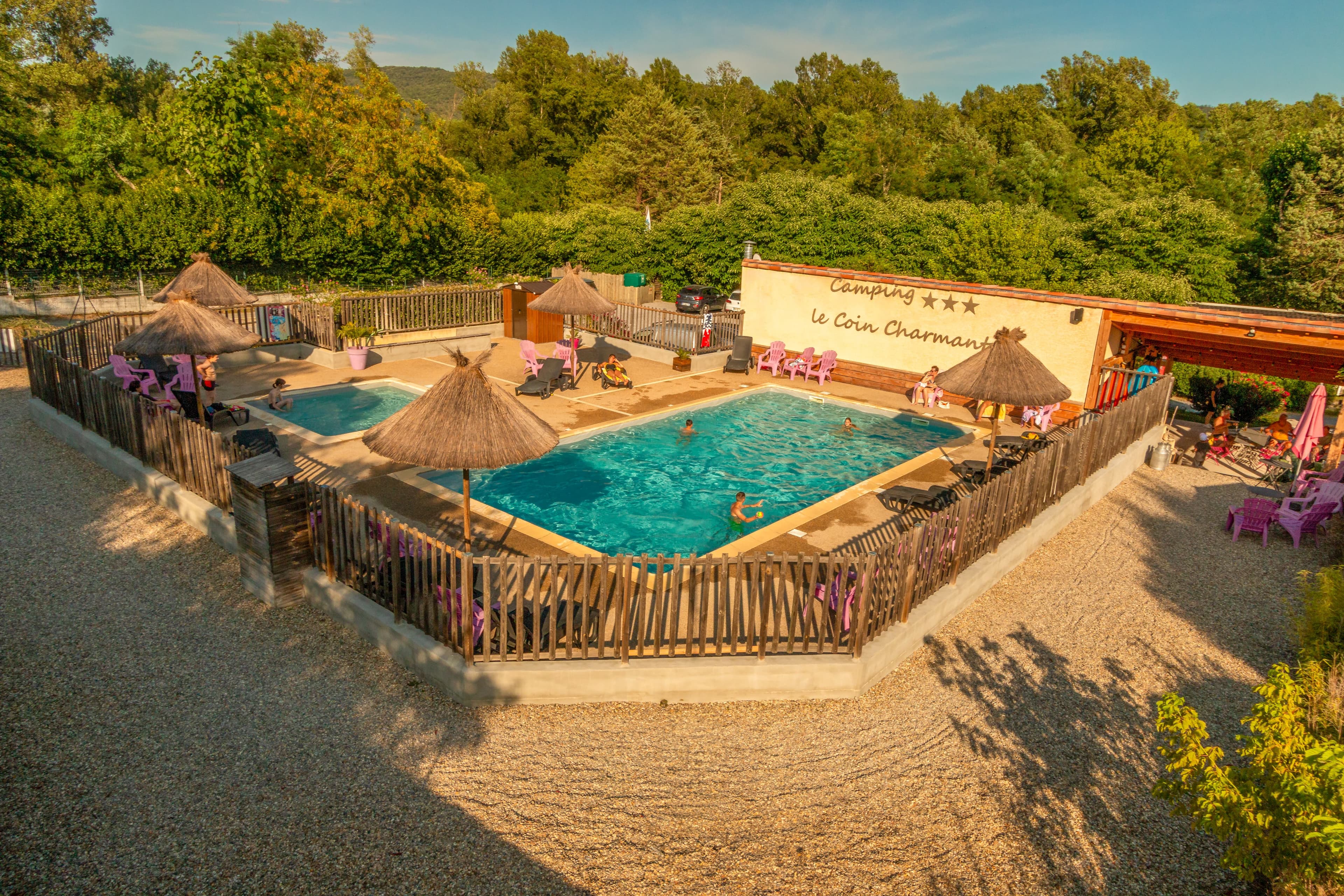 A scenery from Camping Le Coin Charmant