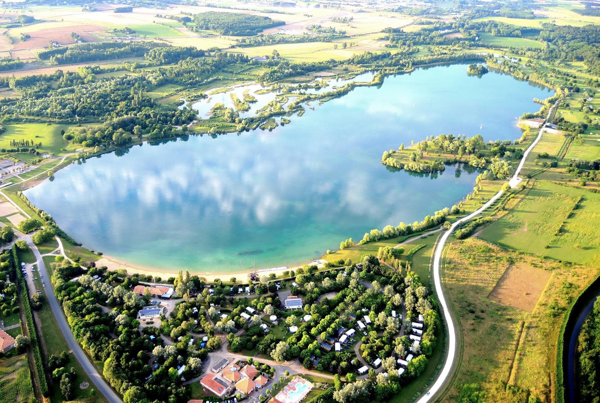A scenery from Camping du Lac de Saint Cyr
