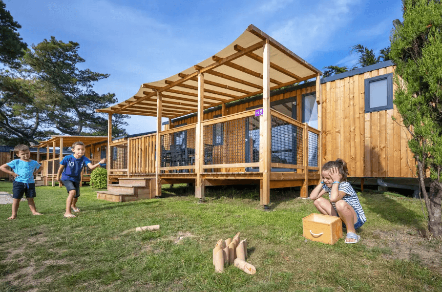 A scenery from Clico Chic - Camping Longchamp