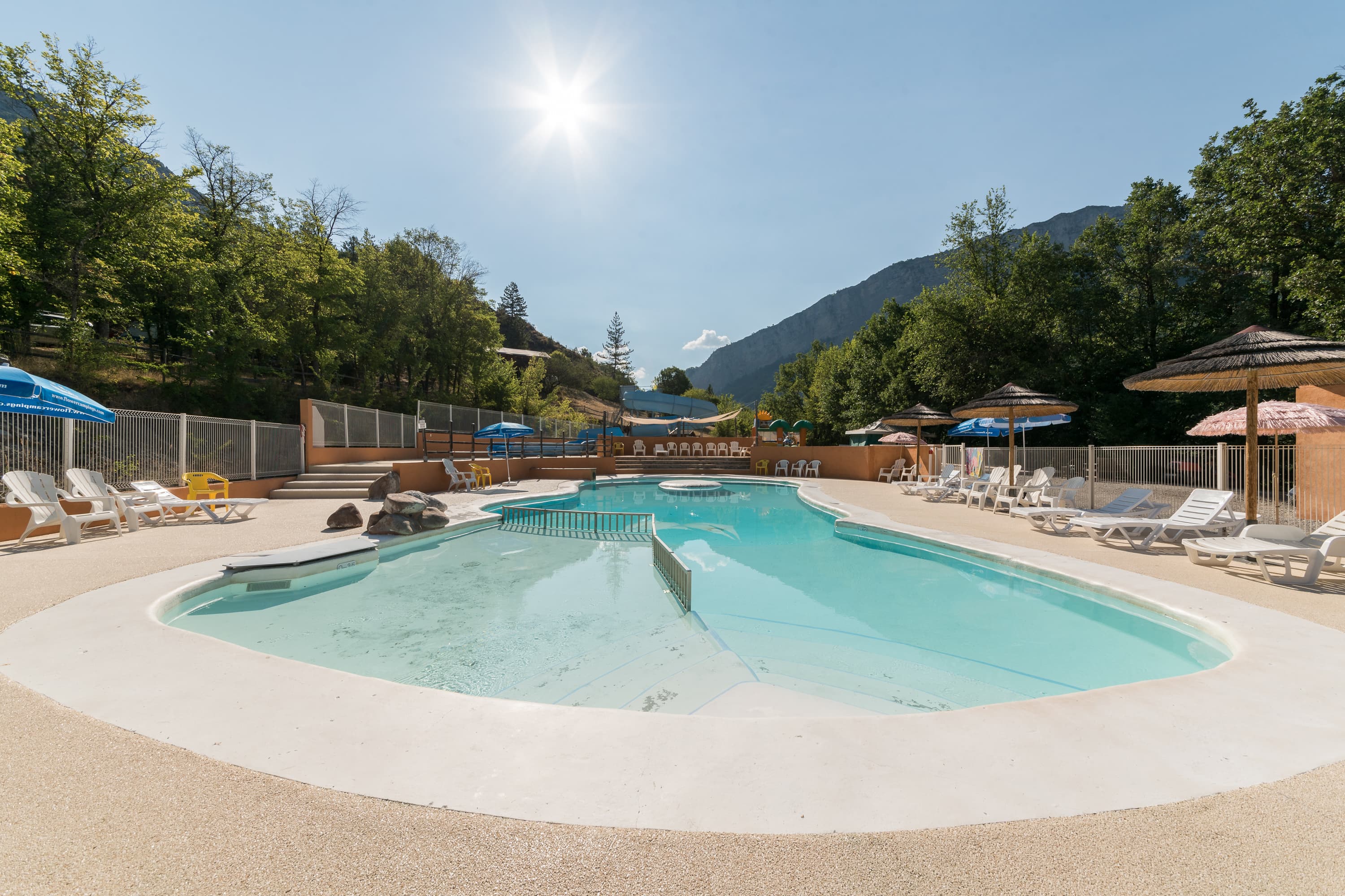 A scenery from Flower Camping Le Clot du Jay