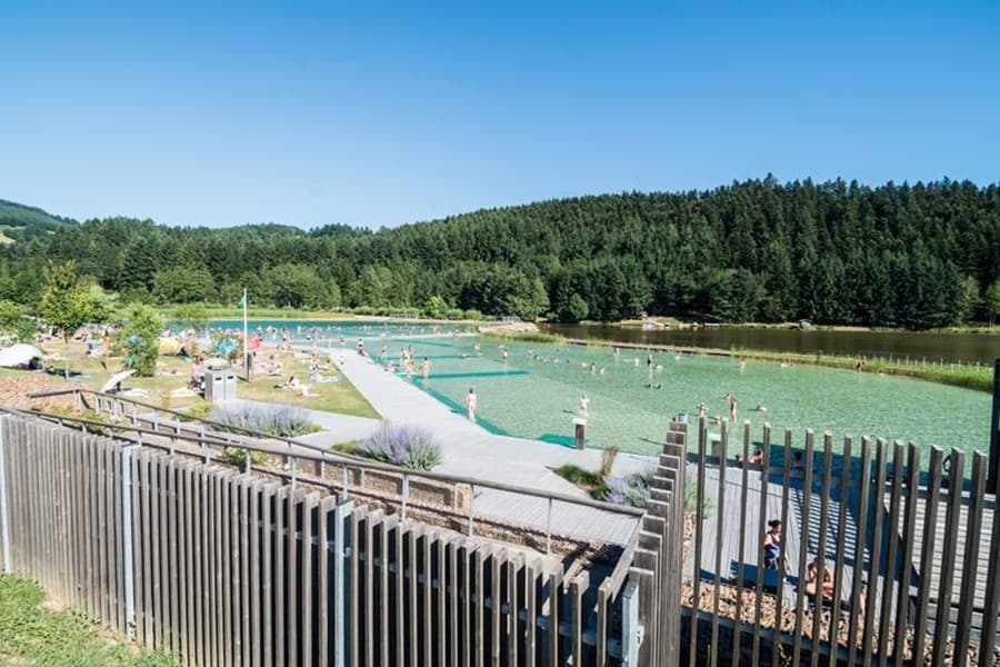 A scenery from Le Lac des Sapins