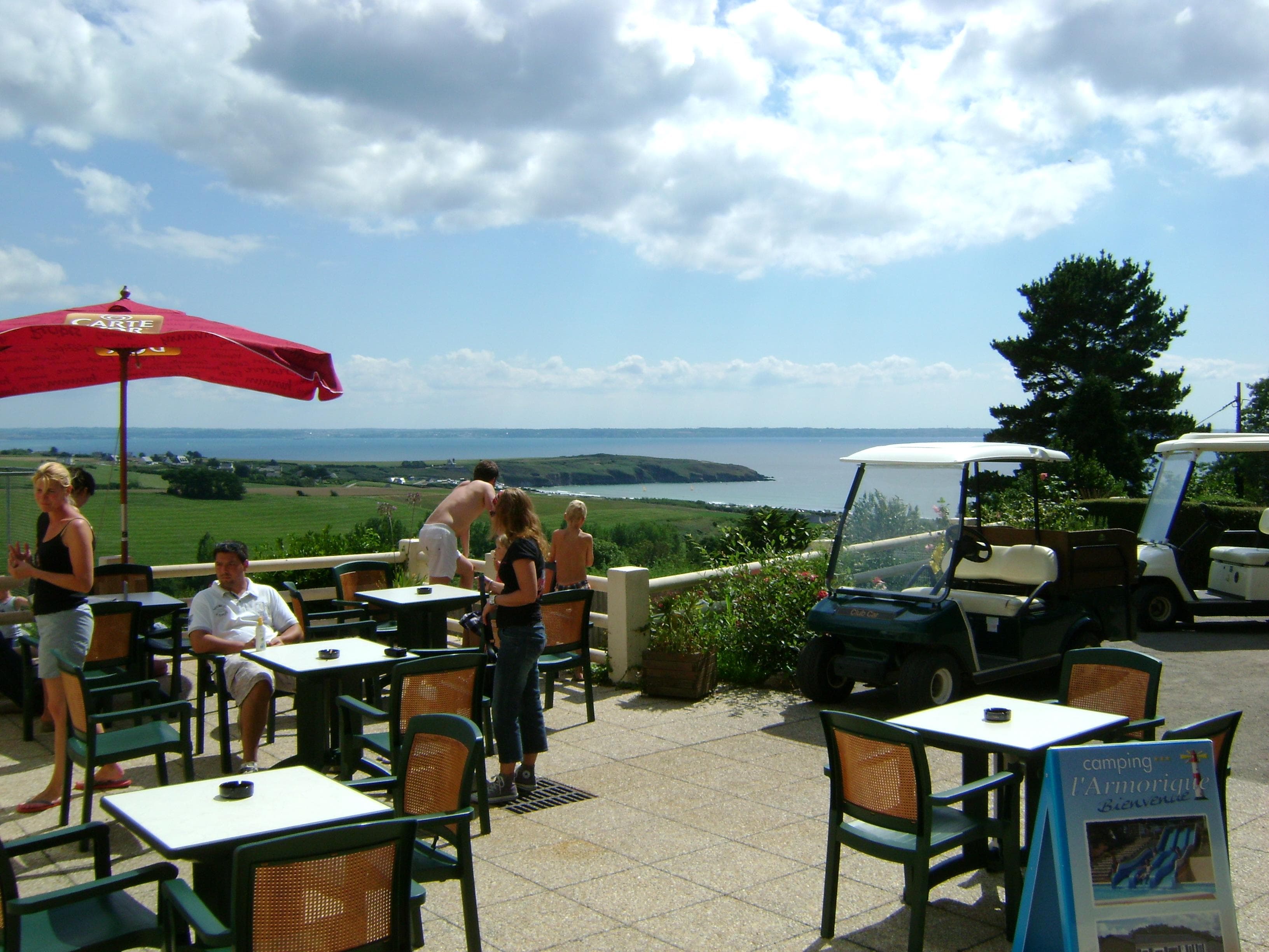 A scenery from Flower Camping L'Armorique