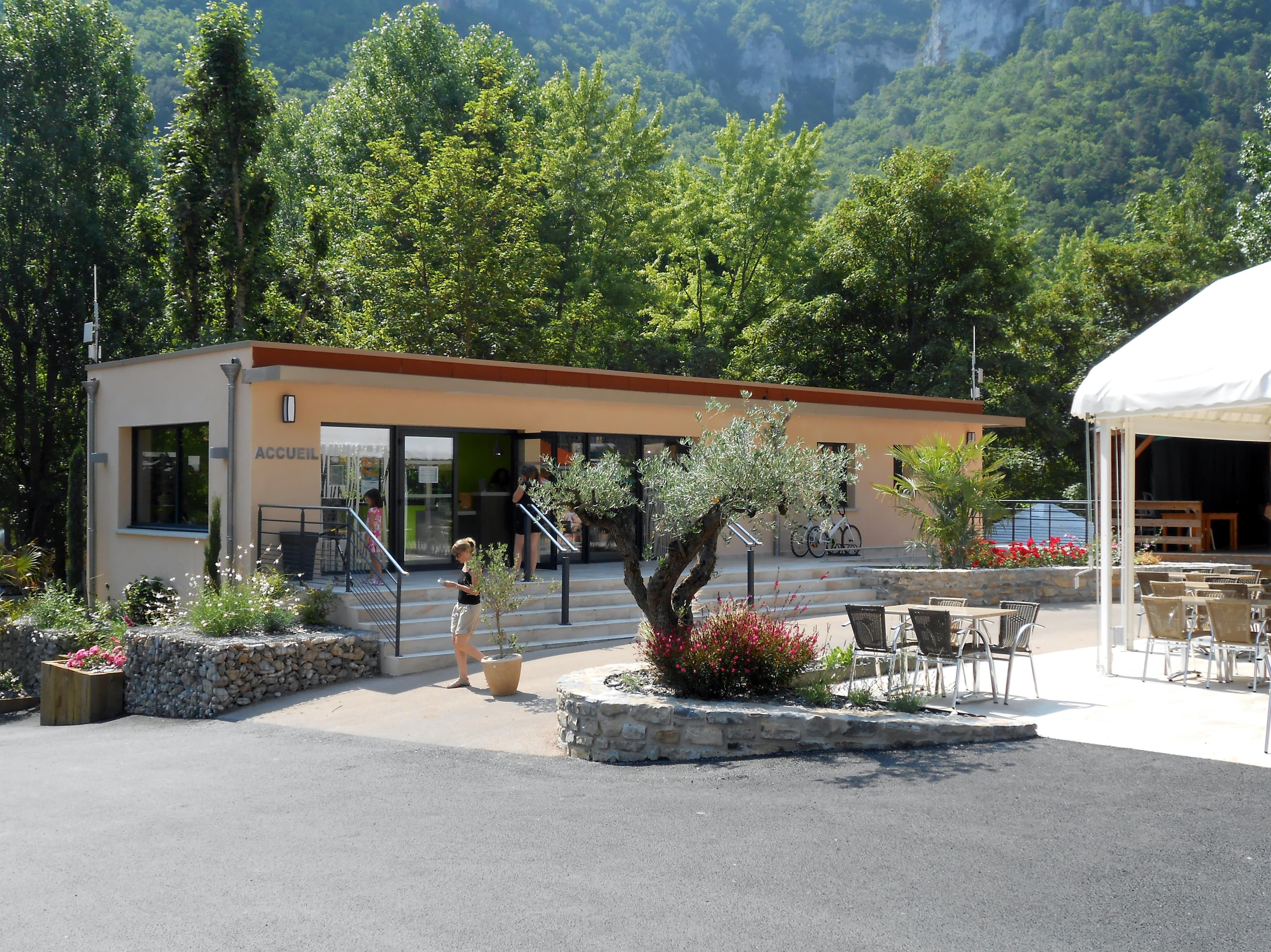 A scenery from Flower Camping PEYRELADE