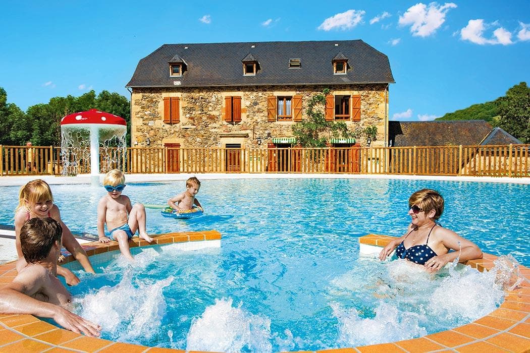 A scenery from Camping Seasonova Les Rives d'Olt et Aubrac