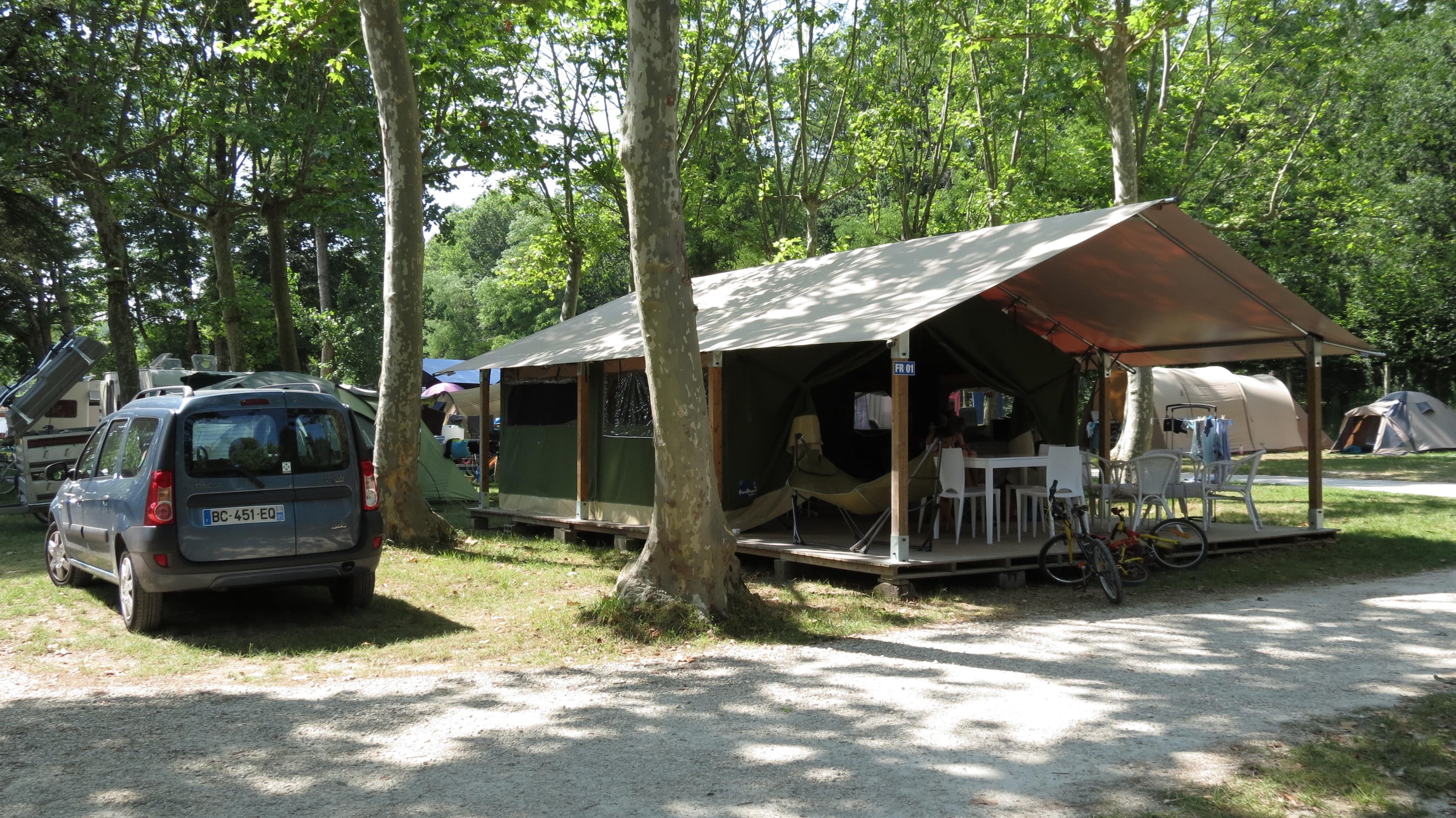 A scenery from Camping Naturiste du Lac de Lislebonne