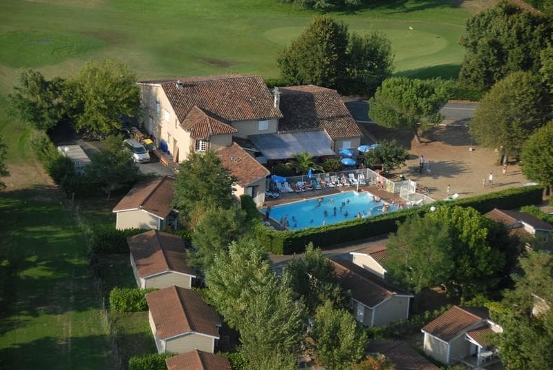 A scenery from DOMAINE DU CEDRE