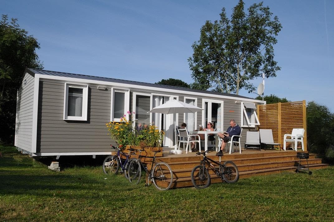 A scenery from Flower Camping La Grande Plage