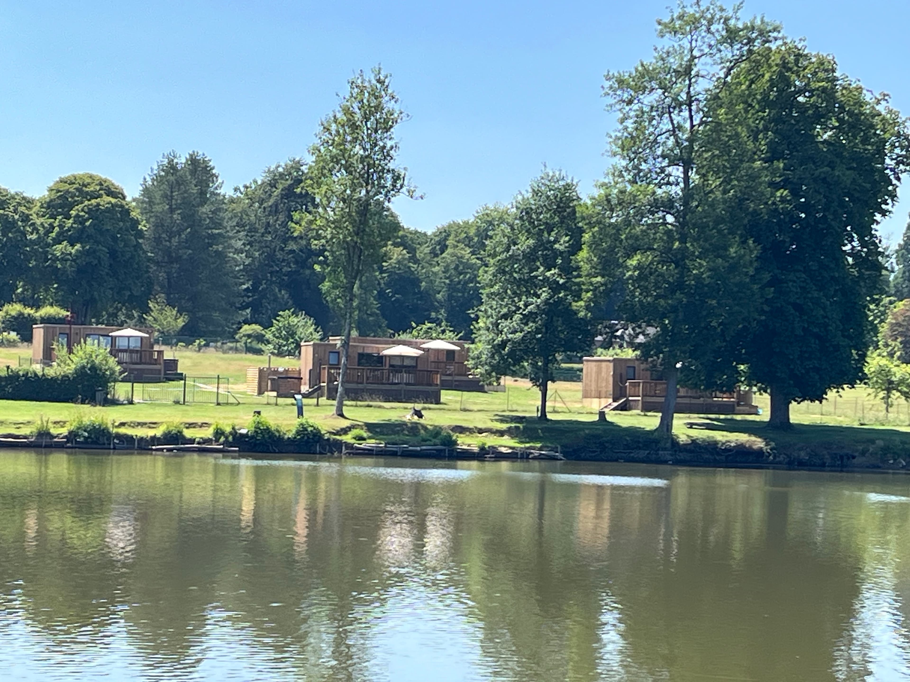 A scenery from Domaine du Lac de Condé