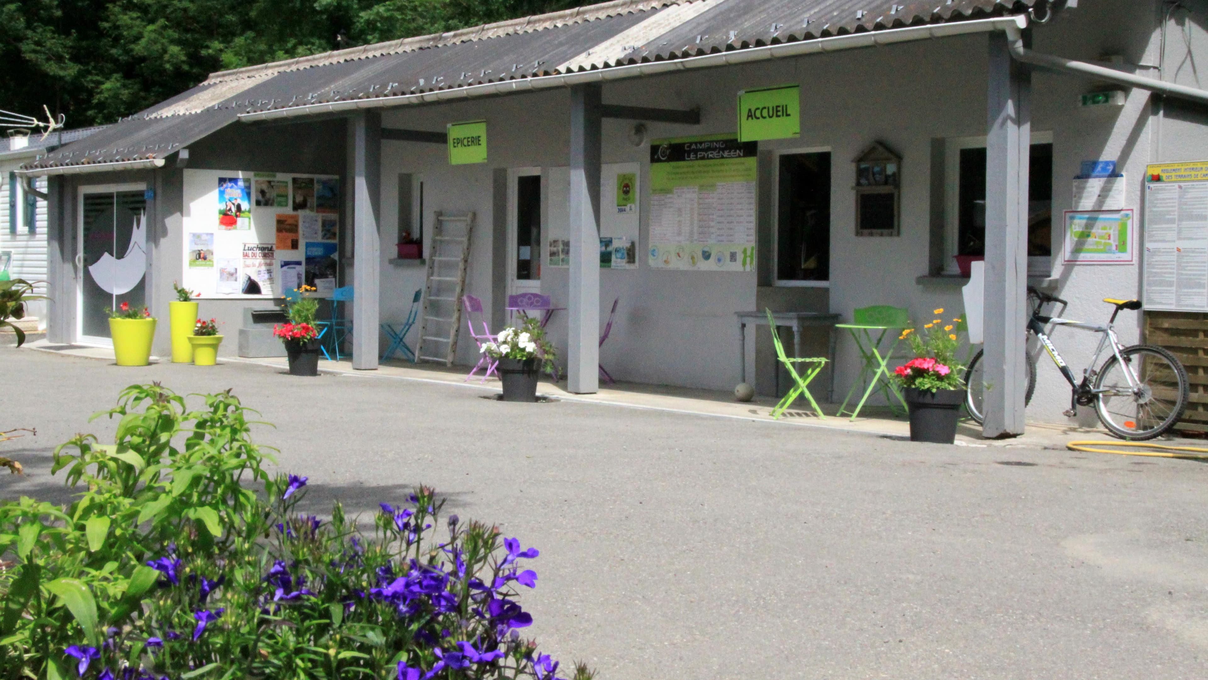 A scenery from Camping LE PYRENEEN