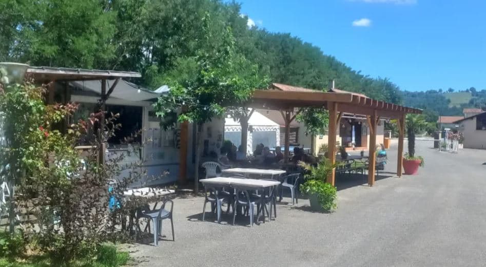 A scenery from Camping Les Berges du Célé
