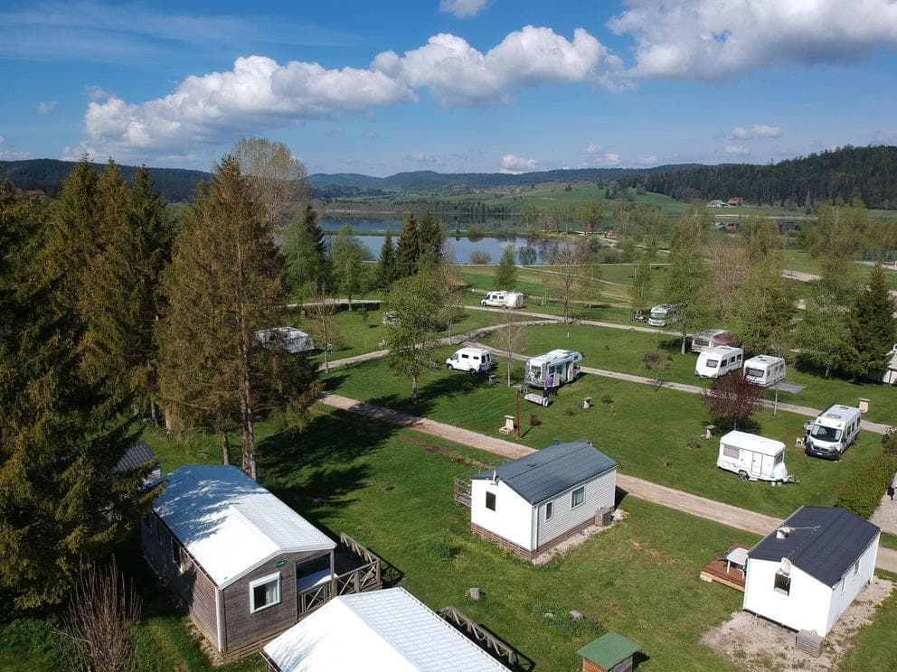 A scenery from CAMPING DU LAC DE REMORAY