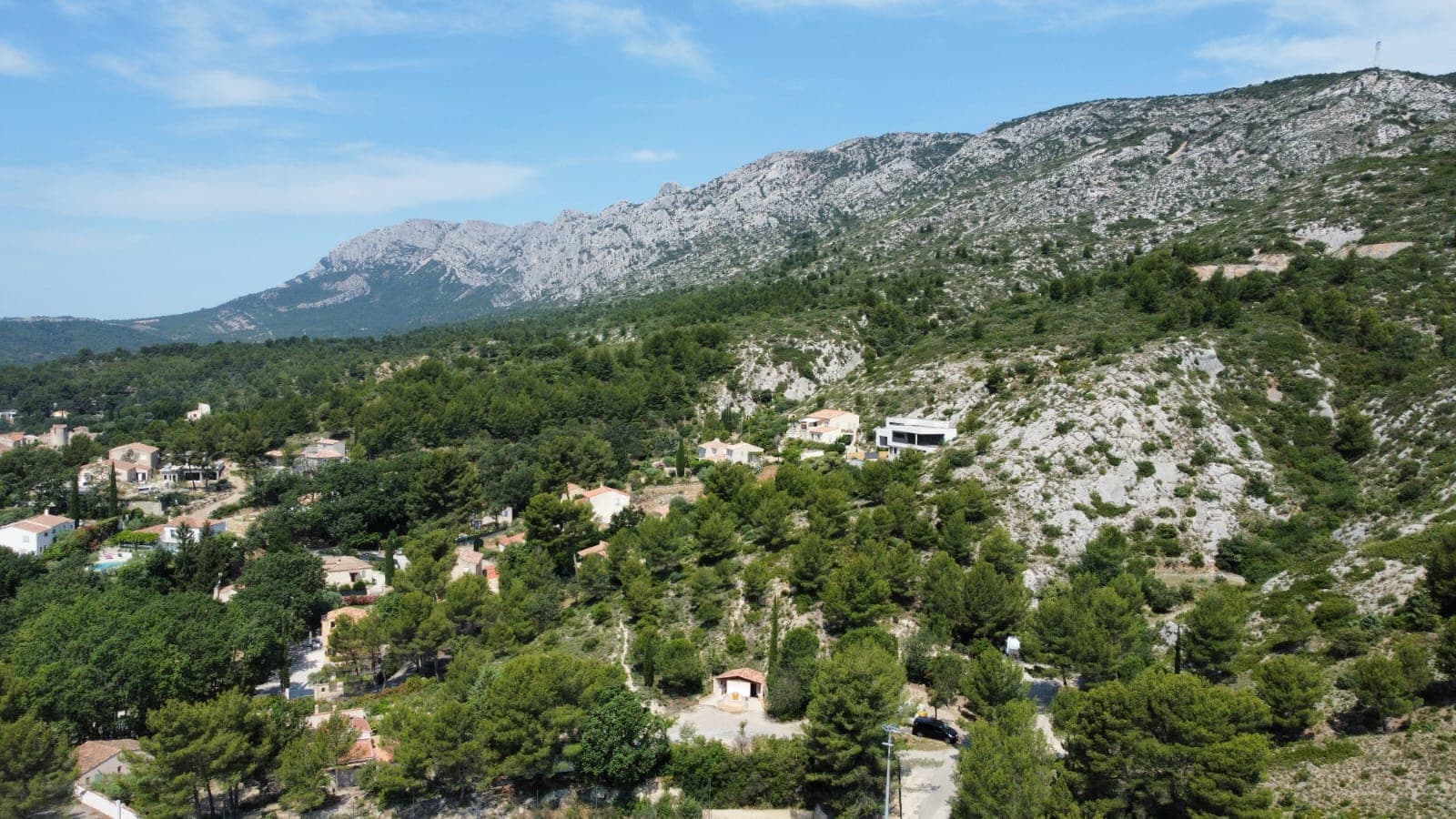 A scenery from Camping le Cézanne Montagne Sainte-Victoire